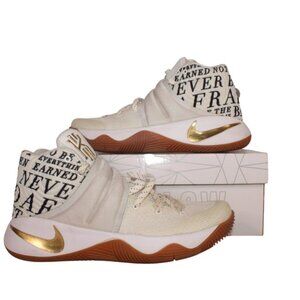 NIKE  Kyrie 2 Nike Id White & Gold  Shoes Men's Size 8.5 EXCELLENT CONDITION